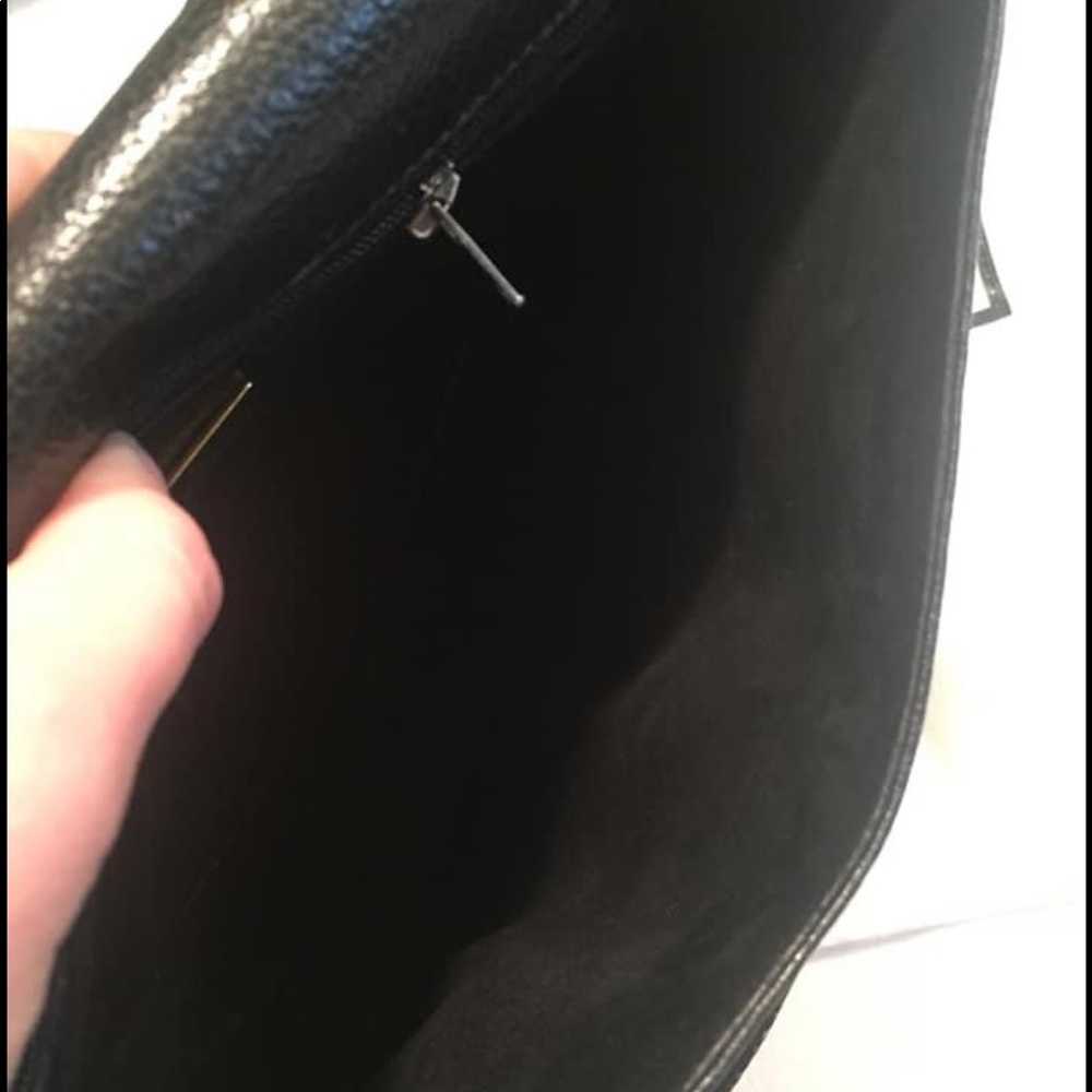 Vintage Gucci bag SOLD - Picture 2 of 8